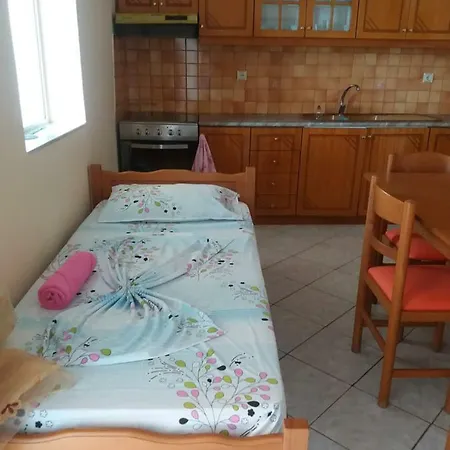 Maresol Apartment *